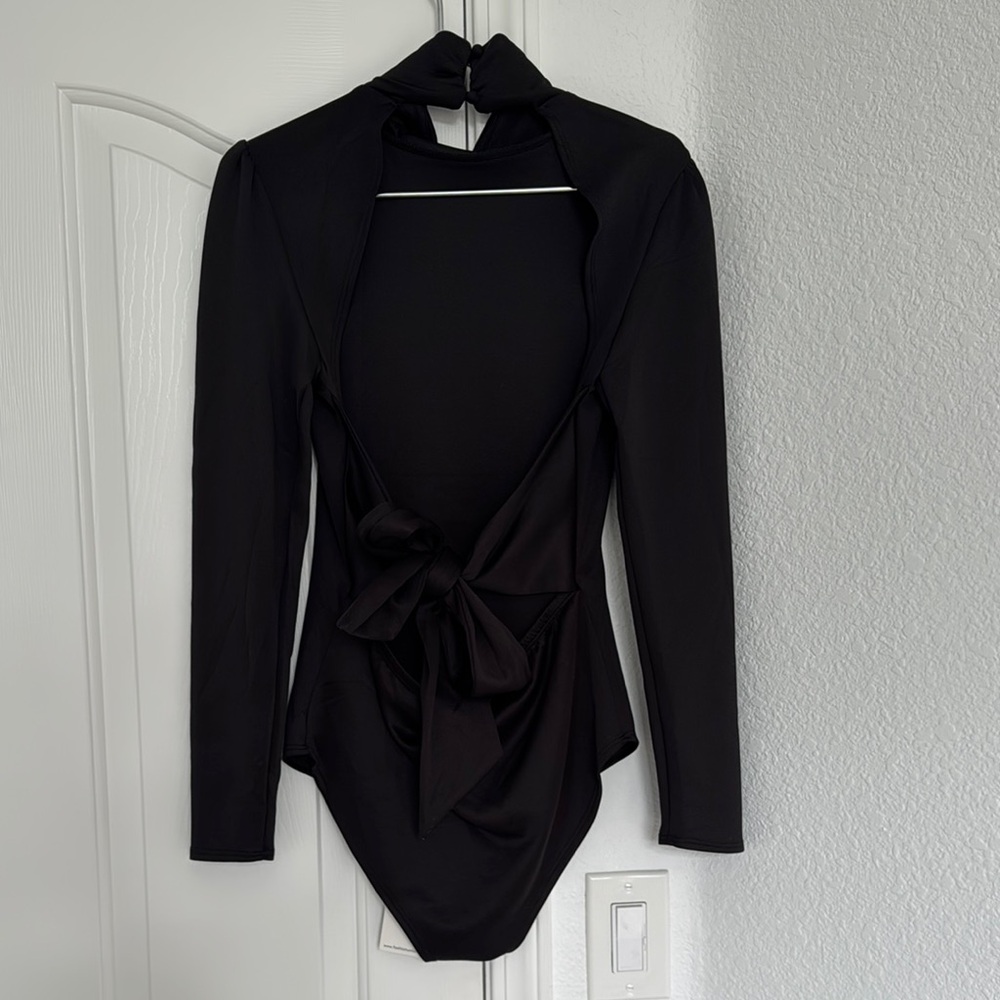 Elegant Black Women's Backless Bodysuit